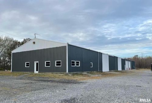 330 W Campground Rd, Bonnie, IL, 62816-1025 | Card Image