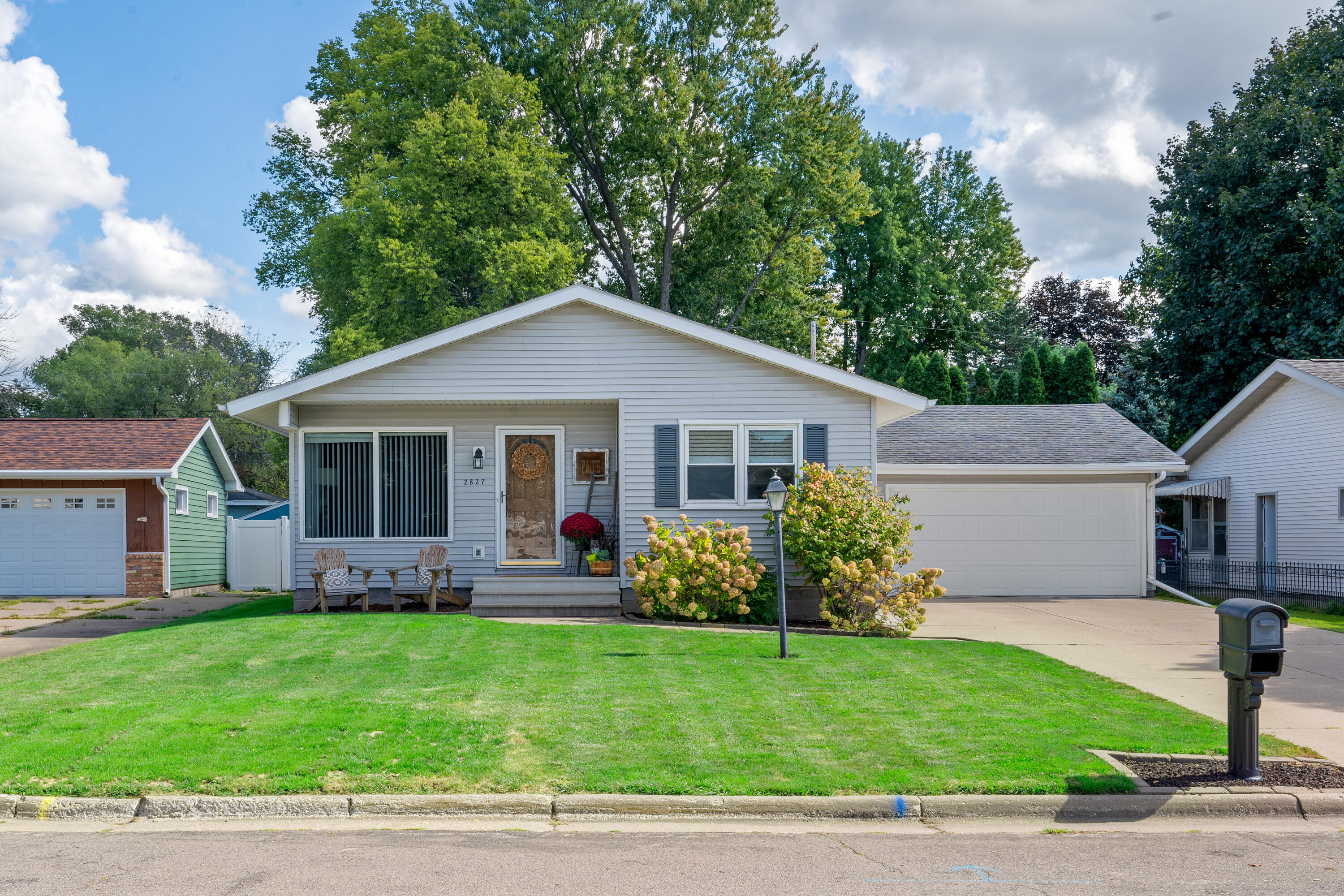 Brook Ct, LA Crosse, WI 54601