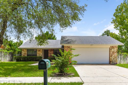 6099 Blank Dr, JACKSONVILLE, FL, 32244-2588 | Card Image
