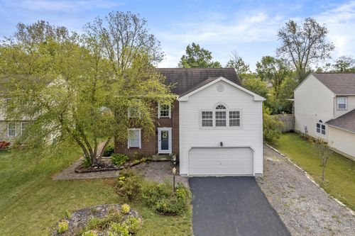 112 Spring Brook Ct, Etna, OH, 43062-8058 | Card Image