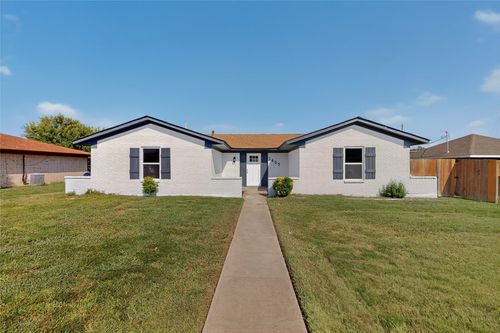 1407 El Camino Cir, Princeton, TX, 75407-6752 | Card Image