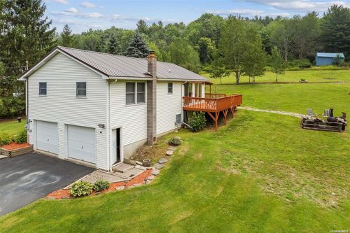 110 Springer Rd, Binghamton, NY, 13904-3404 | Card Image