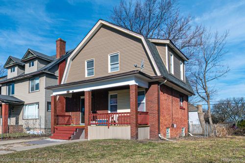 215 Winona St, Highland Park, MI, 48203-3339 | Card Image