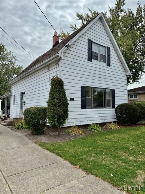 2564 Eggert Rd, Tonawanda, NY, 14150-9134 | Card Image