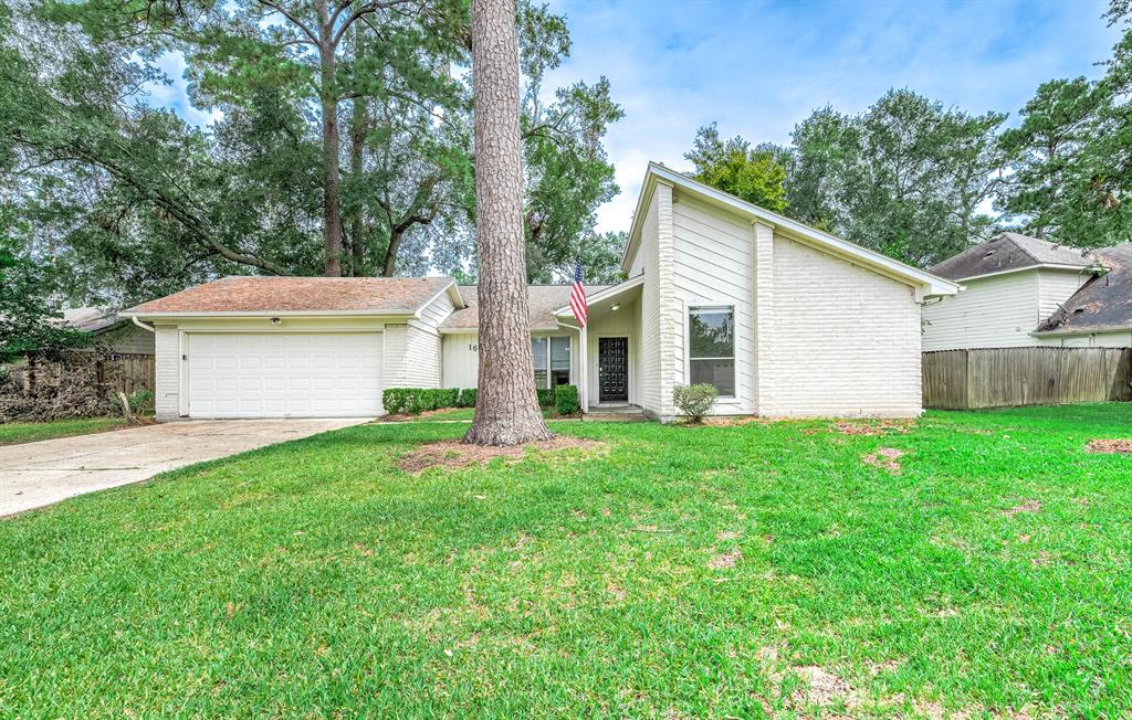 Ulysses St, Crosby, TX 77532