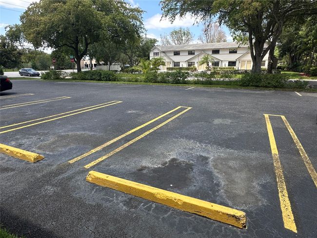 11690 - 11676 Nw 45 Th St, Home with 0 bedrooms, 0 bathrooms and 17 parking in Coral Springs FL | Image 10