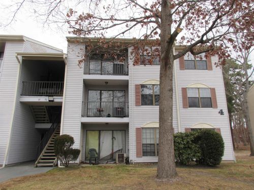 69 Federal Ct, Galloway, NJ, 08205-3605 | Card Image