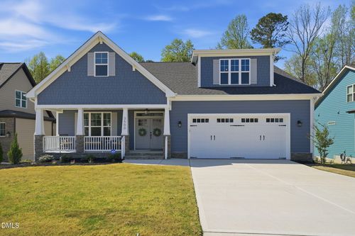 3500 Amelia Grace Dr, Fuquay-Varina, NC, 27526-3427 | Card Image