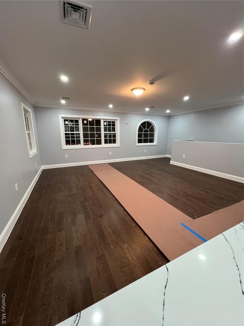 98-29 Albert Rd, Ozone Park, NY, 11417-3034 | Card Image