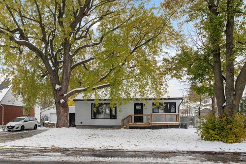 1796 Saunderson Dr, Ottawa, ON, K1G2C2 | Card Image