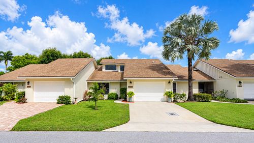 11894 Donlin Dr, Wellington, FL, 33414-6251 | Card Image