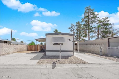 1716 Charnut Ln, Las Vegas, NV, 89115-6319 | Card Image