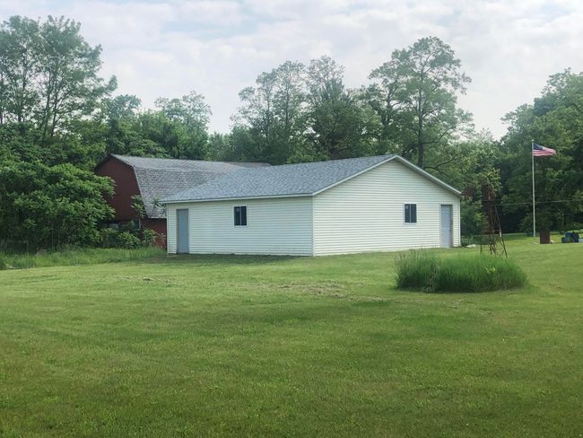 10233 N 10 Th St, House other with 6 bedrooms, 3 bathrooms and null parking in Plainwell MI | Image 15