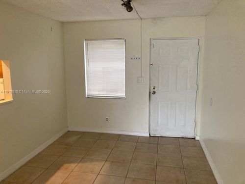 apt-103-1750 N Congress Ave, West Palm Beach, FL, 33401-1625 | Card Image