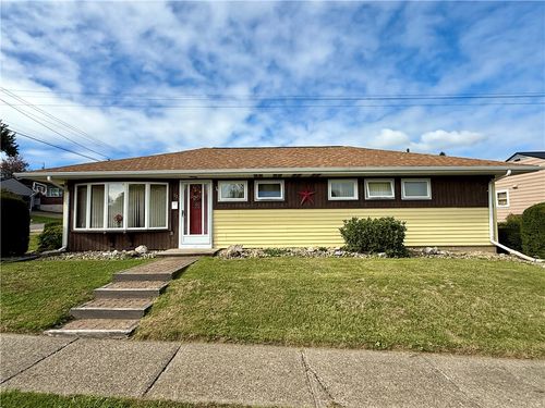 1224 Montpelier St, Aliquippa, PA, 15001-4160 | Card Image