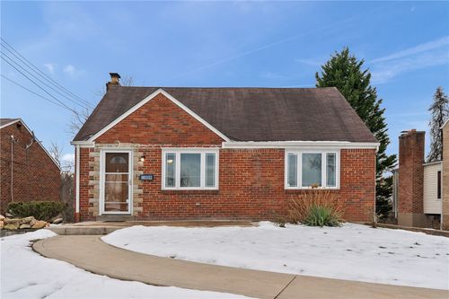 1409 Jefferson Heights Rd, Wilkins Twp, PA, 15235 | Card Image