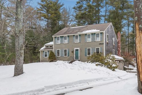 171 Pine St, Duxbury, MA, 02332-4103 | Card Image