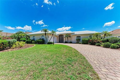 585 Khyber Ln, Venice, FL, 34293-4421 | Card Image