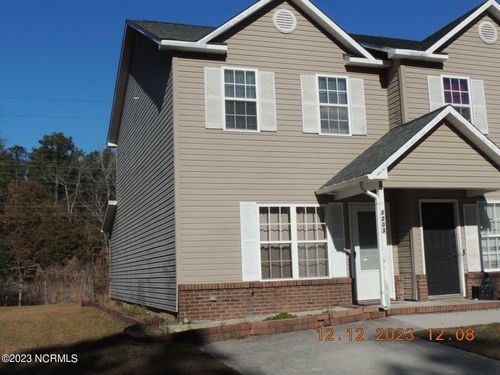 1203 Pueblo Dr, Jacksonville, NC, 28546-8368 | Card Image