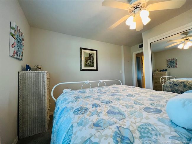 APT-401 - 10044 Ocean Dr, Condo with 3 bedrooms, 2 bathrooms and null parking in Jensen Beach FL | Image 19
