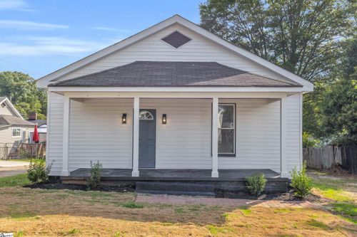 101 Ellison Cir, Easley, SC, 29640-1603 | Card Image