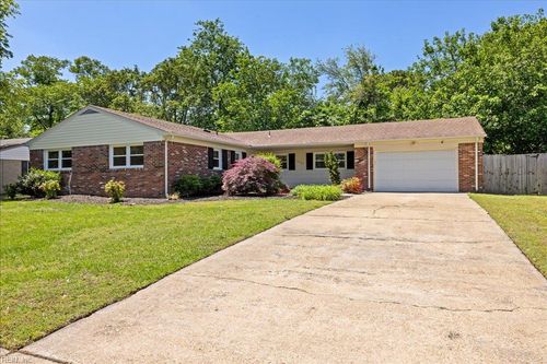 4783 Rosecroft St, Virginia Beach, VA, 23464-3062 | Card Image