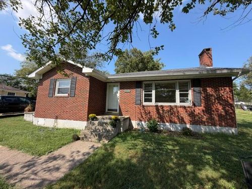 1711 Irvine Road, Richmond, KY, 40475 | Card Image
