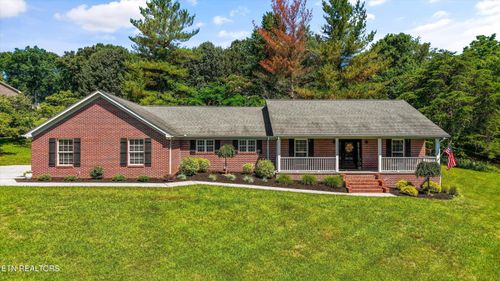 1806 Paul Dr, Jefferson City, TN, 37760-5229 | Card Image