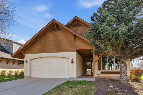 1152 N Village Cir, Midway, UT, 84049-6921 | Card Image