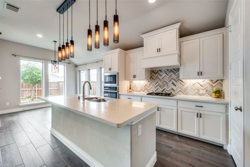 9600 Blue Stem Ln, Little Elm, TX, 75068-1347 | Card Image