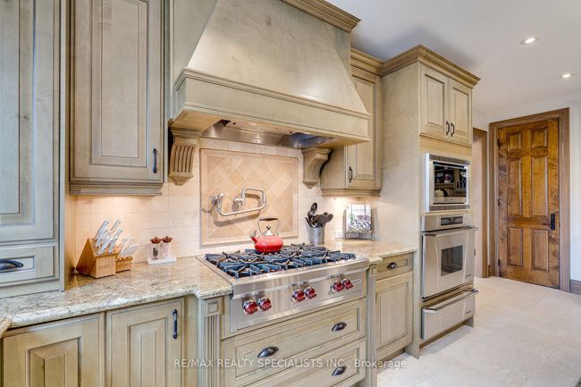 41 George Cres, House other with 4 bedrooms, 6 bathrooms and 10 parking in Caledon East ON | Image 11