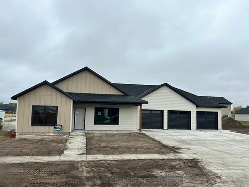 1810 Birch Ave, Central City, NE, 68826-1022 | Card Image