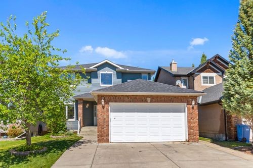 90 Royal Highland Rd Nw, Calgary, AB, T3G4Y4 | Card Image