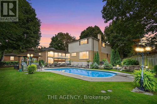 178 Mill Pond Crt, Richmond Hill, ON, L4C4W5 | Card Image