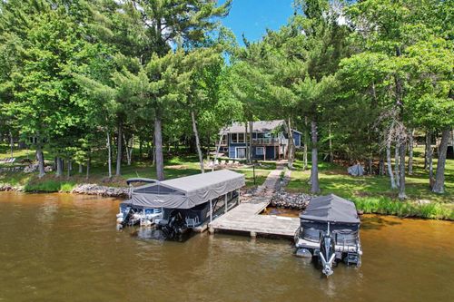 4405 Maple Dr, Eagle River, WI, 54521-8988 | Card Image