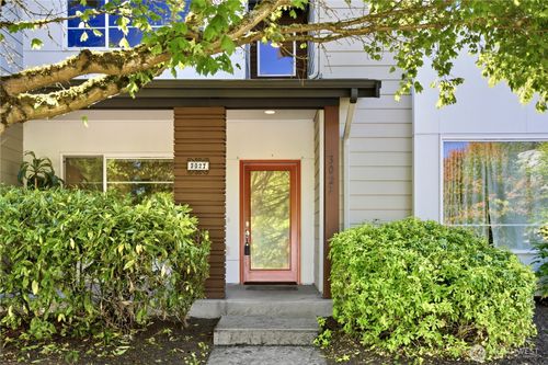 3027 S Nevada St, Seattle, WA, 98108-3109 | Card Image