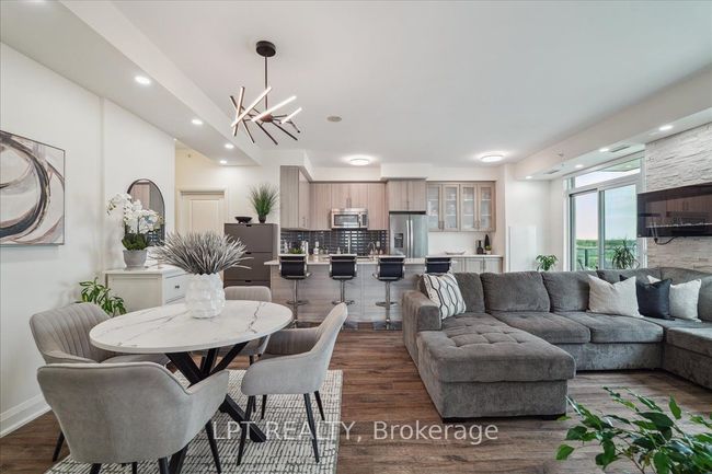 503 - 55 Yorkland Blvd, Condo with 2 bedrooms, 2 bathrooms and null parking in Brampton ON | Image 11