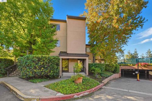 apt-247-39149 Guardino Dr, Fremont, CA, 94538-3039 | Card Image