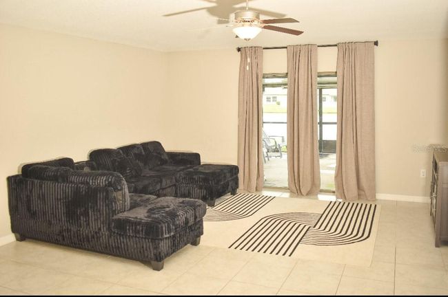 16623 Carlton Pond St, House other with 4 bedrooms, 2 bathrooms and null parking in Wimauma FL | Image 12