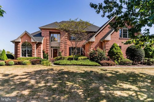 7 Accent Cir, CAMP HILL, PA, 17011-1021 | Card Image