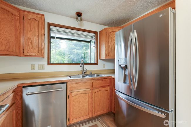 2 - 1264 Sw Lanyard Loop, Townhouse with 3 bedrooms, 3 bathrooms and null parking in Oak Harbor WA | Image 12