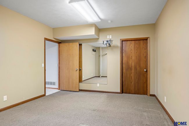 6920 Nw 3 Rd St, House other with 5 bedrooms, 4 bathrooms and 2 parking in Lincoln NE | Image 35