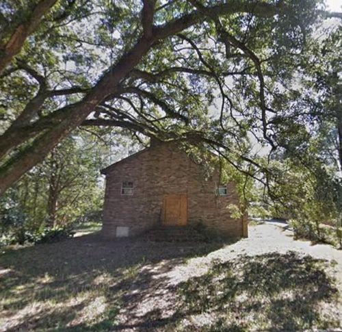 2419 Brewton Ave, Mobile, AL, 36617-2135 | Card Image