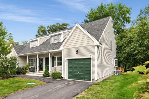 29 Locksley Ln, Raymond, NH, 03077-1614 | Card Image