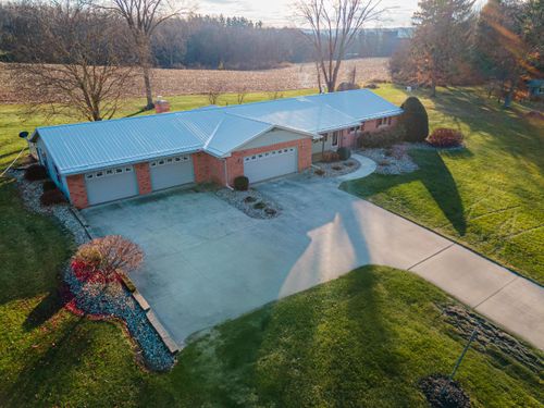 1215 Orchard Park Rd, Lexington, OH, 44904-1314 | Card Image