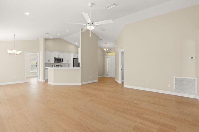 1590 Polynesian Ln, House other with 4 bedrooms, 2 bathrooms and null parking in SEBASTIAN FL | Image 7
