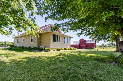 887 Hinchman Rd, Baroda, MI, 49101-9786 | Card Image