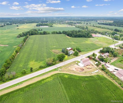 9476 W Michigan Ave, Saline, MI, 48176-8602 | Card Image