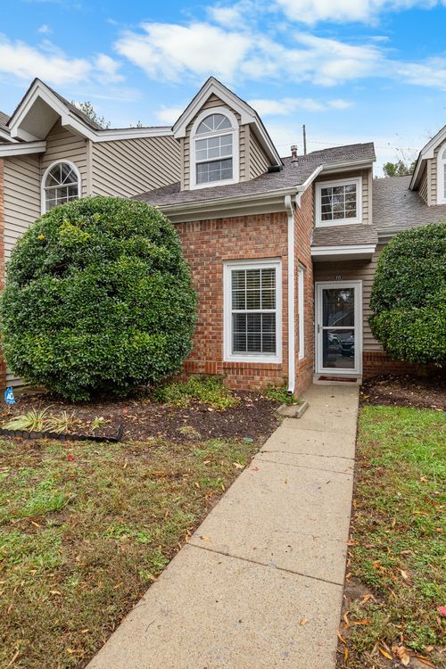 315 Yorkshire Cir, Nashville, TN, 37211-7132 | Card Image