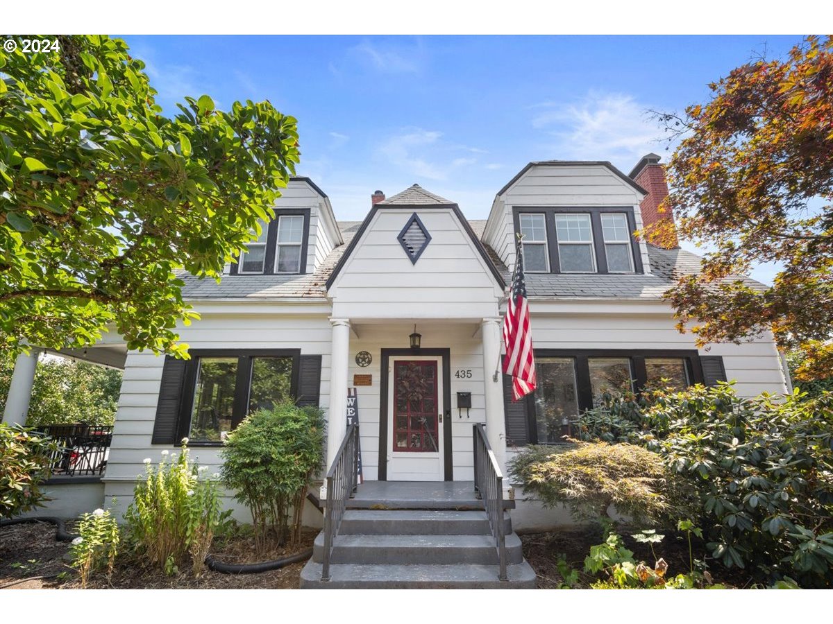 Madrone St, Roseburg, OR 97470